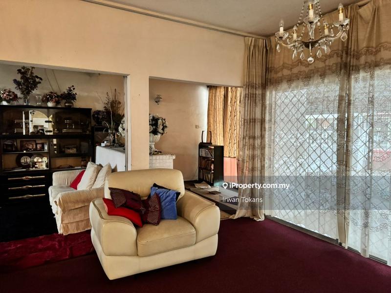 Rumah Berkembar untuk Dijual di Taman Desa Seroja, Kajang oleh Irwan Tokans - iProperty.com.my