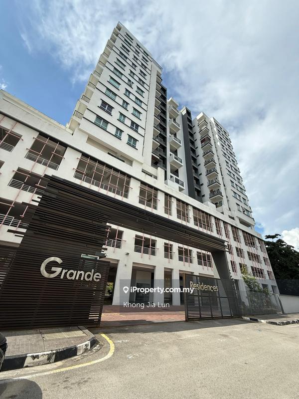 For Sale - Grande Residences (Pangsapuri Seri Mewah)