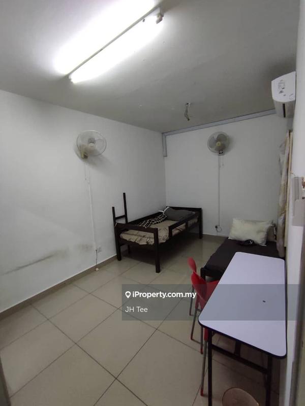 Condominium for Sale in Casa Residenza by JH Tee - iProperty.com.my