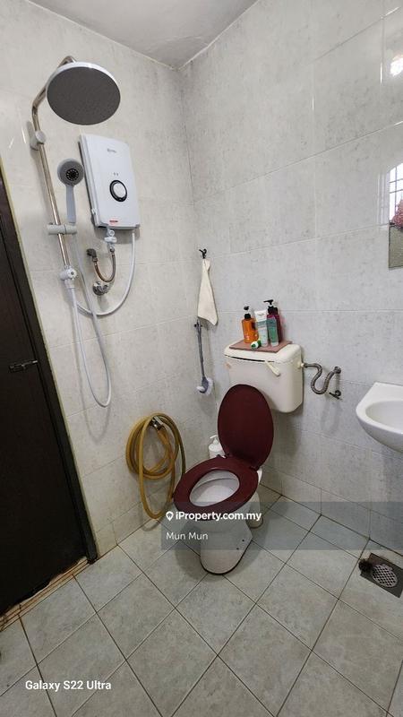Rumah Berangkai 2 Tingkat untuk Dijual di myj42, Seri Kembangan oleh Mun Mun - iProperty.com.my
