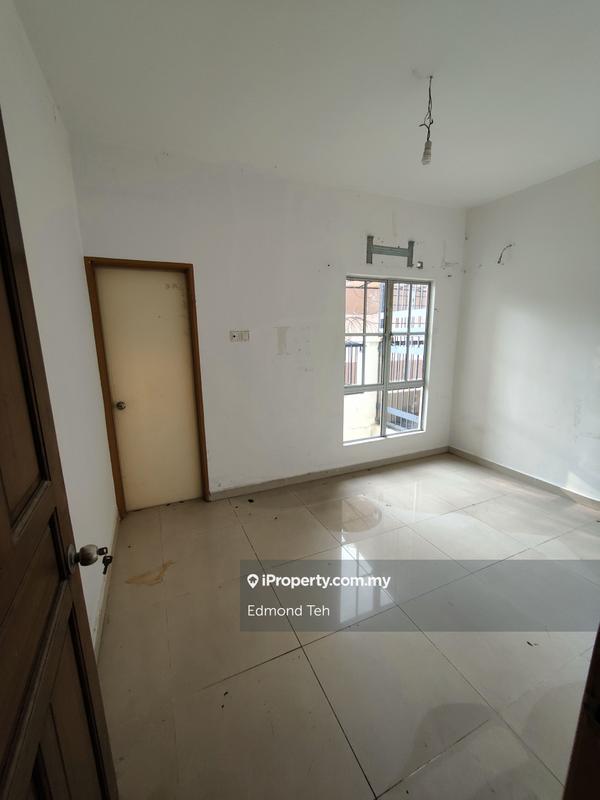 Rumah Berkembar untuk Dijual di Taman Minang Ria, Cheras oleh Edmond Teh - iProperty.com.my