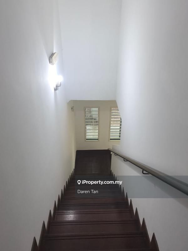 Rumah Berangkai 2 Tingkat untuk Disewa di Putra Heights, Subang Jaya oleh Daren Tan - iProperty.com.my
