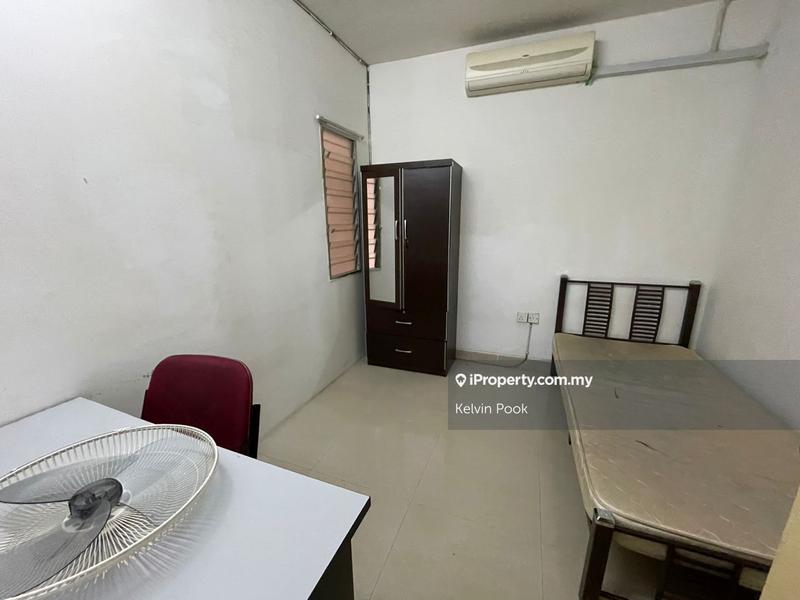 Townhouse for Sale in Cyberjaya, Selangor by Kelvin Pook - iProperty.com.my