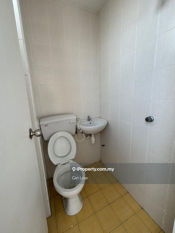 For Sale - East Lake Residence