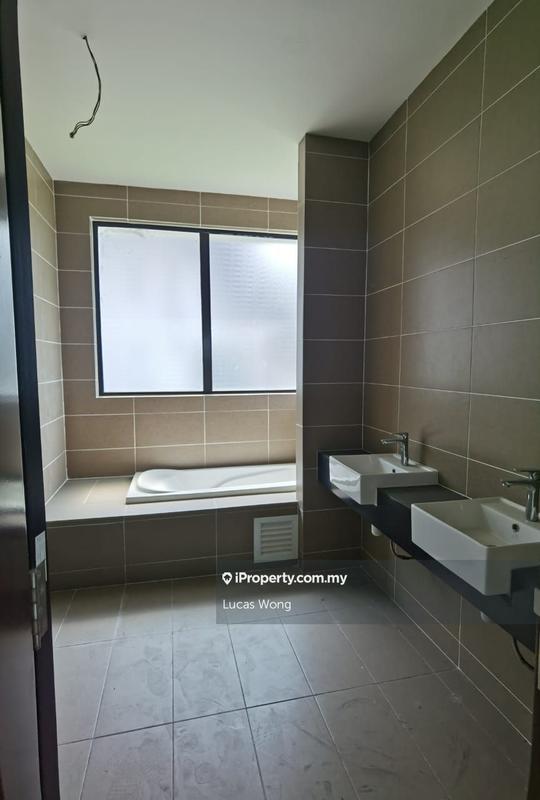 Semi-Detached House for Sale in Putra Heights, Subang Jaya by Lucas Wong - iProperty.com.my