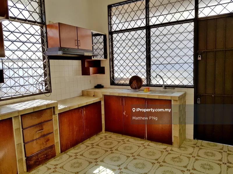 Rumah Berangkai 2 Tingkat untuk Dijual di Fettes Park, Tanjung Tokong oleh Matthew P'Ng - iProperty.com.my