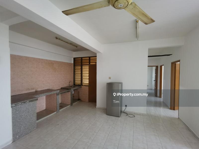 Pangsapuri untuk Dijual di Pangsapuri Bukit Beruang Utama oleh Tim - iProperty.com.my