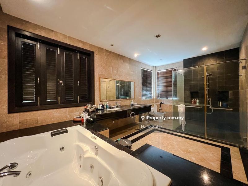 Banglo untuk Dijual di Country Heights, Kajang oleh Hafiz Zubir - iProperty.com.my