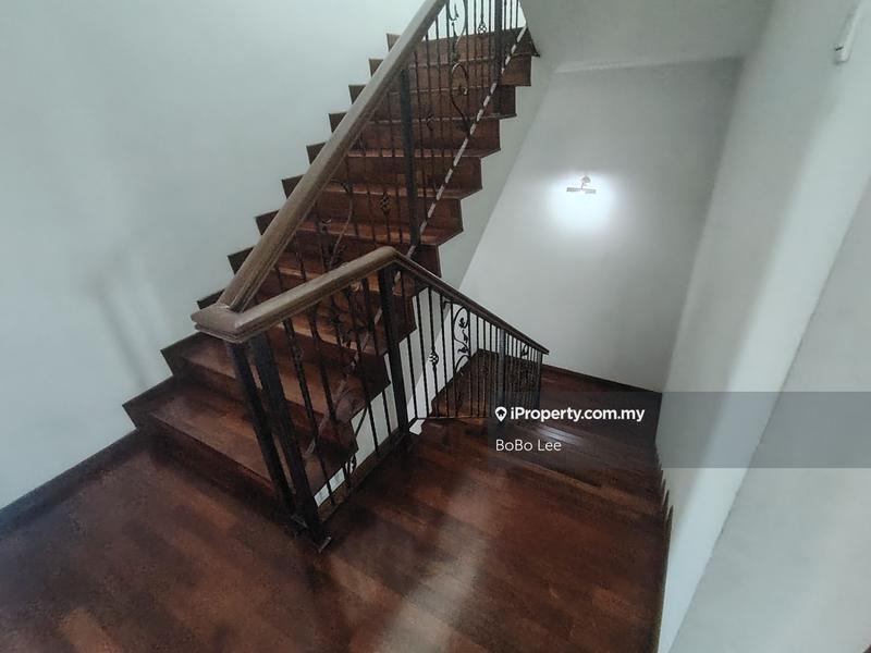 Rumah Berkembar untuk Dijual di Taman Overseas Union (Taman Oug), Jalan Klang Lama (Old Klang Road) oleh BoBo Lee - iProperty.com.my