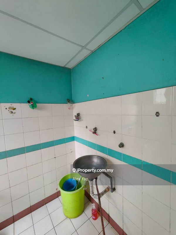 Rumah Bandar untuk Dijual di Taman Sungai Besi Indah, Seri Kembangan oleh Alex Yap - iProperty.com.my