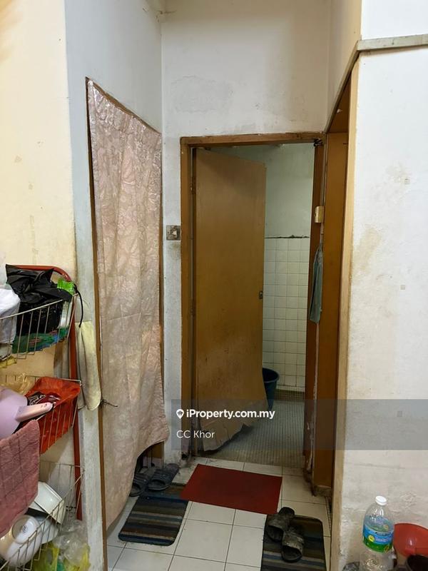 Flat for Sale in Wisma Indah by CC Khor - iProperty.com.my