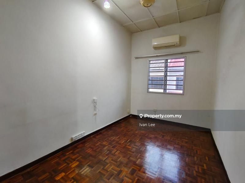 2-storey Terraced House for Sale in Taman Sea, Petaling Jaya by Ivan Lee - iProperty.com.my