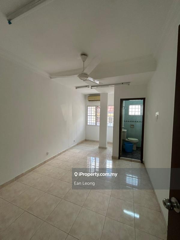 2-storey Terraced House for Sale in Bukit Rahman Putra, Sungai Buloh by Ean Leong - iProperty.com.my