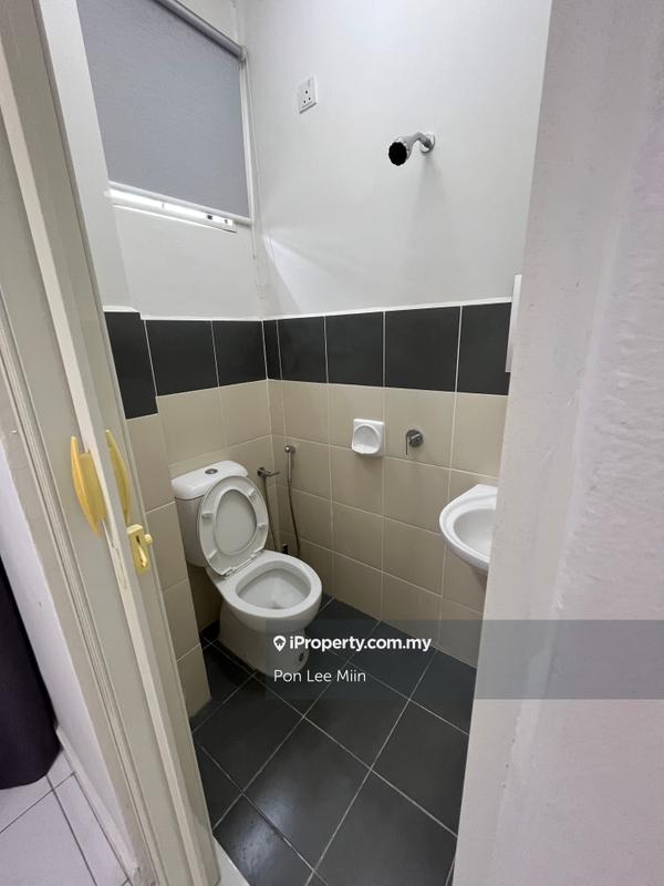 Rumah Berangkai 2 Tingkat untuk Dijual di Semenyih Parklands, Beranang oleh Pon Lee Miin - iProperty.com.my