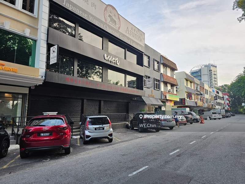 For Sale - 3 STOREY HIGH TRAFFIC LOCATION,ROi 4% SUBANG JAYA SS 15,SS15