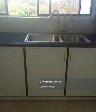 Kondominium untuk Disewa di Signal Hill Tower oleh Sylvia Chung - Kitchen - iProperty.com.my