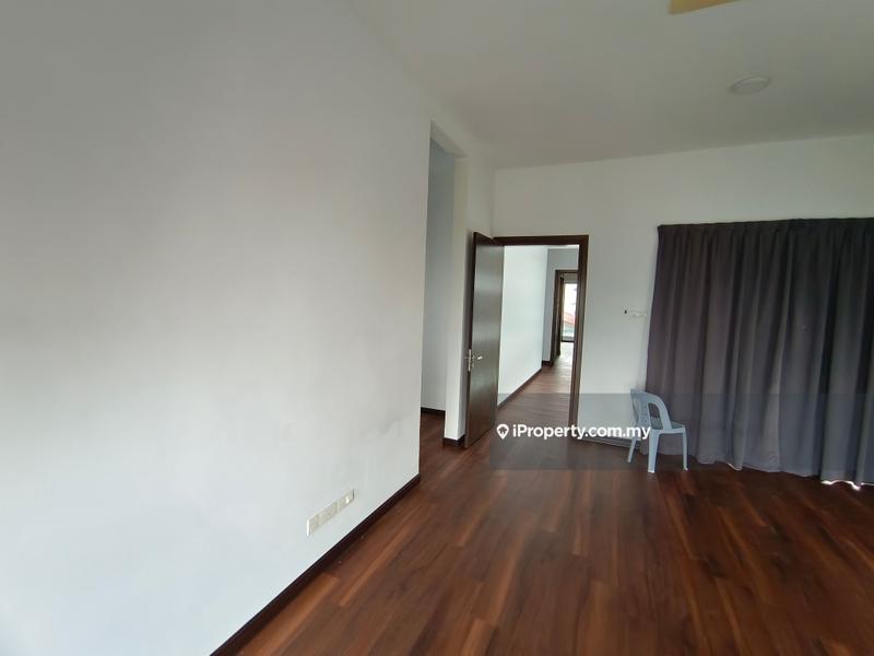 Bungalow House for Sale in Taman Overseas Union (Taman Oug), Jalan Klang Lama (Old Klang Road) by BoBo Lee - iProperty.com.my