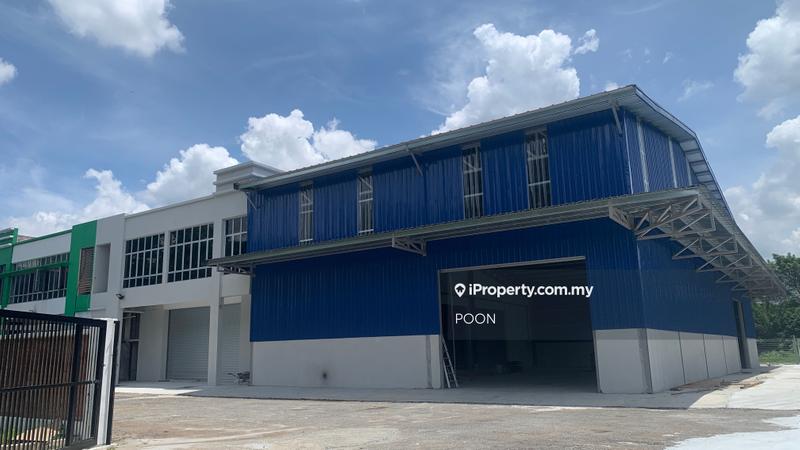 Poon Industrial Property - 工厂表弟