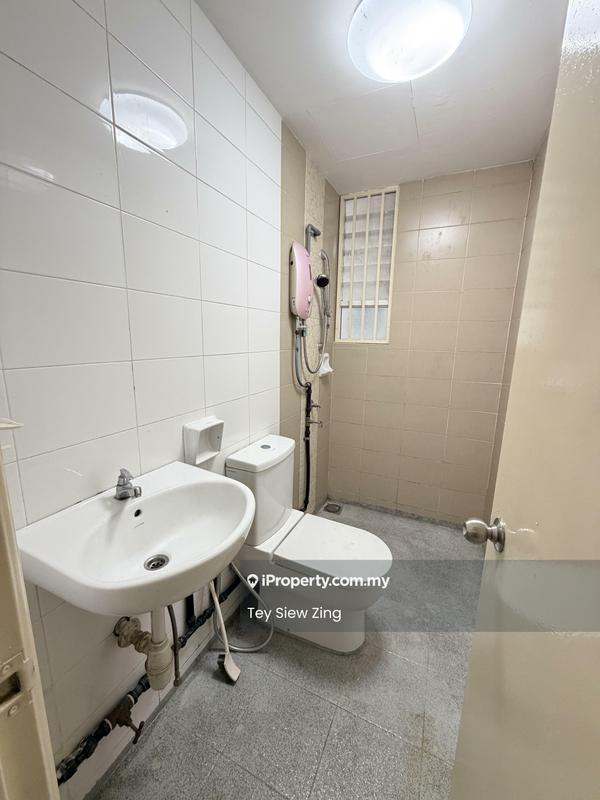 Condominium for Sale in The Zest @ Kinrara 9 by Tey Siew Zing - iProperty.com.my