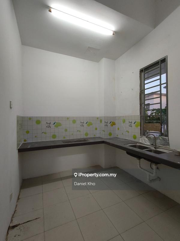 Semi-Detached House for Sale in Taman Kuala Selangor Utama, Kuala Selangor by Daniel Kho - iProperty.com.my