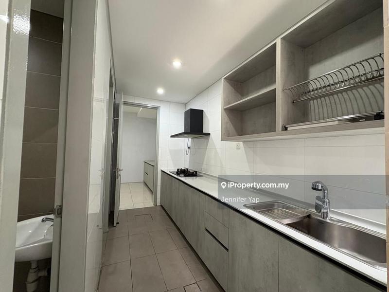 Townhouse for Sale in Sutera Damansara, Damansara Damai by Jennifer Yap - iProperty.com.my