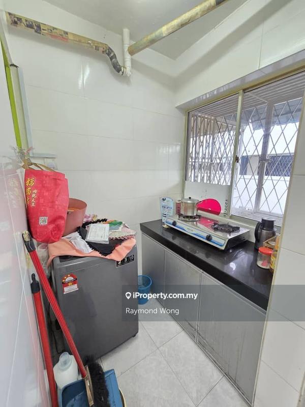 Apartment for Sale in Grandeur Tower by Raymond Wong - iProperty.com.my