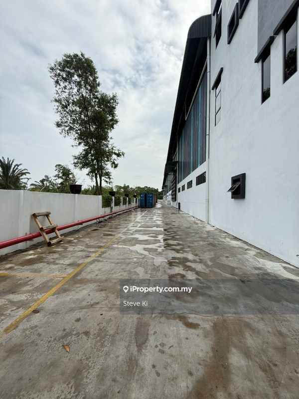 Warehouse for Sale in Kampung Sijangkang, Telok Panglima Garang by Steve Ki - iProperty.com.my