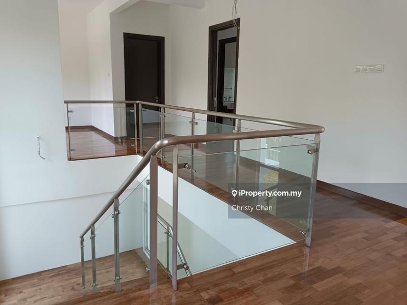 Bungalow House untuk Dijual di Taman Equine, Seri Kembangan oleh Christy Chan - iProperty.com.my