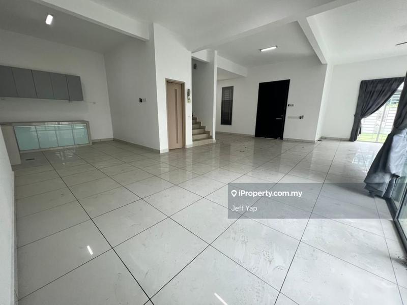 Semi-Detached House for Rent in Nusa Duta, Iskandar Puteri (Nusajaya) by Jeff Yap - iProperty.com.my