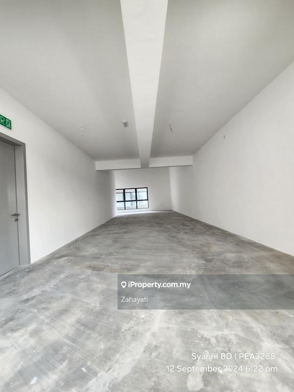 Kilang Berkembar untuk Dijual di Elmina, Shah Alam oleh Zahayati - iProperty.com.my