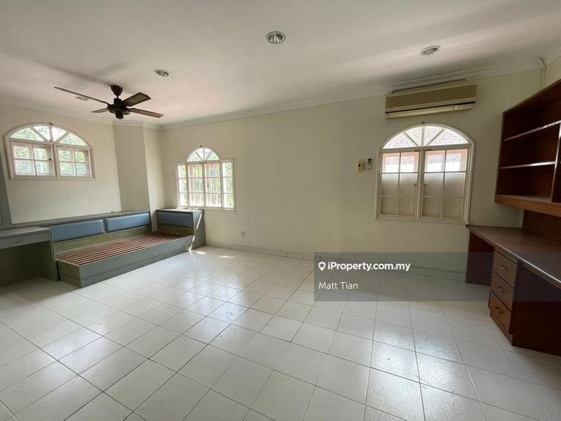 Bungalow House for Sale in Taman Wangsa Ukay, Ulu Kelang by Matt Tian - iProperty.com.my
