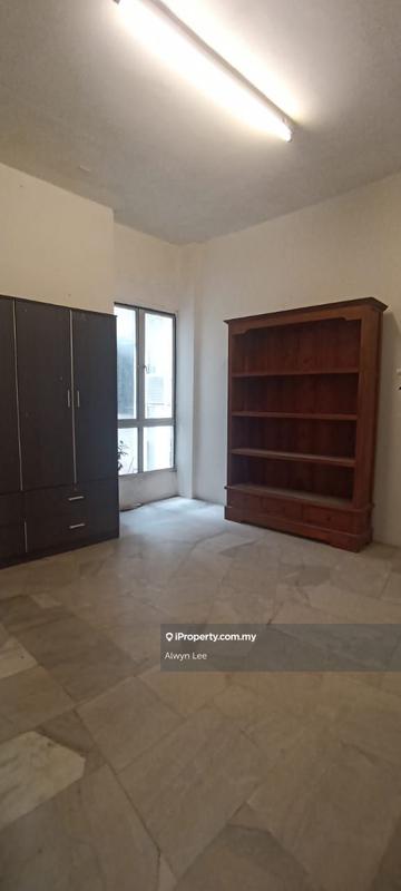 Apartment for Sale in Sri Anggerik 2 by Alwyn Lee - iProperty.com.my