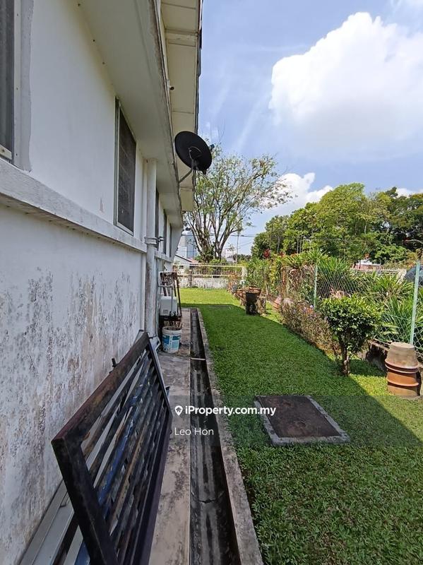 Bungalow House untuk Dijual di Seksyen 12, Petaling Jaya oleh Leo Hon - iProperty.com.my