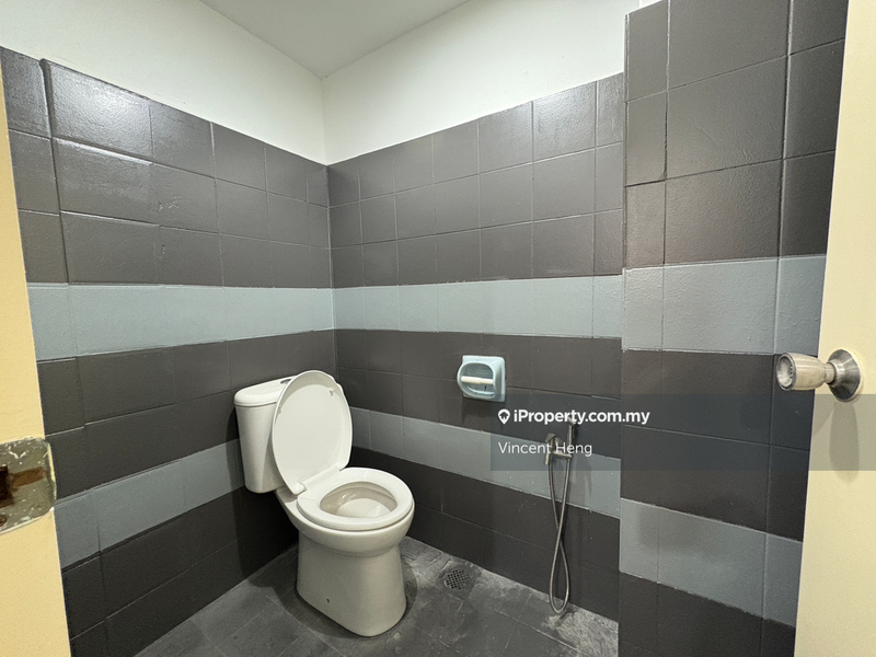 Office for Sale in Dataran Prima, Petaling Jaya by Vincent Heng - iProperty.com.my