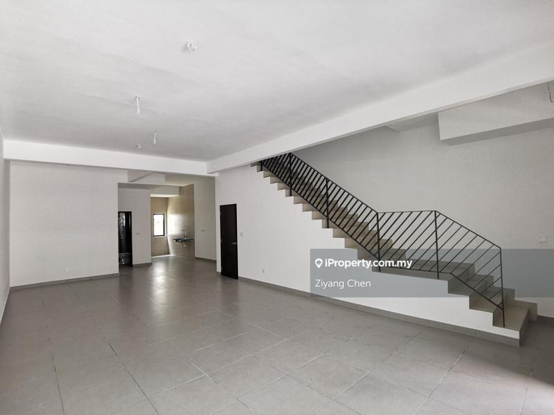 3-storey Terraced House for Sale in Batu 9, Cheras by Ziyang Chen - iProperty.com.my