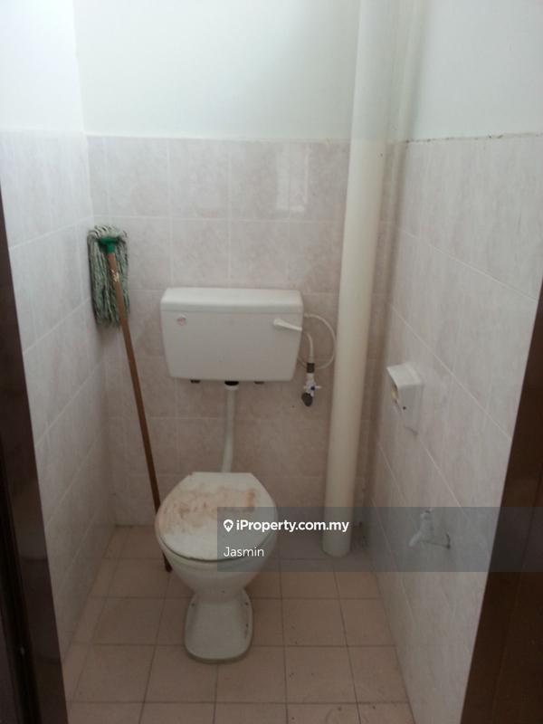 2-storey Terraced House for Sale in Taman Putri, Kulai by Jasmin - iProperty.com.my