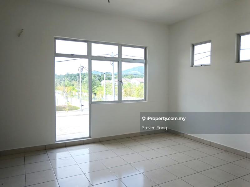 2-storey Terraced House for Sale in oihs2, Beranang by Steven Yong - iProperty.com.my