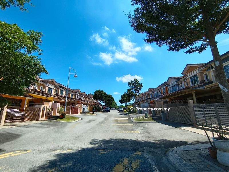 Rumah Teres untuk Dijual di Bandar Bukit Puchong 2, Puchong oleh Sulin Khor - iProperty.com.my