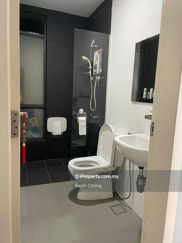 Service Residence for Sale in Paramount Utropolis by Aaron Chong - iProperty.com.my