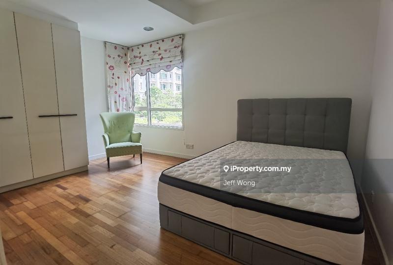 For Sale - Kiaraville