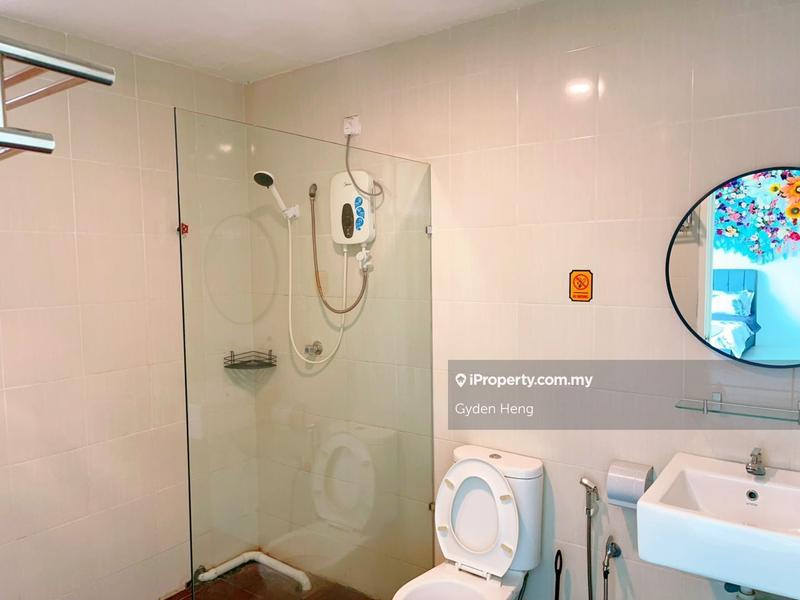 Pejabat-Runcit untuk Dijual di Taman Bayu Puteri, Johor Bahru oleh Gyden Heng - iProperty.com.my