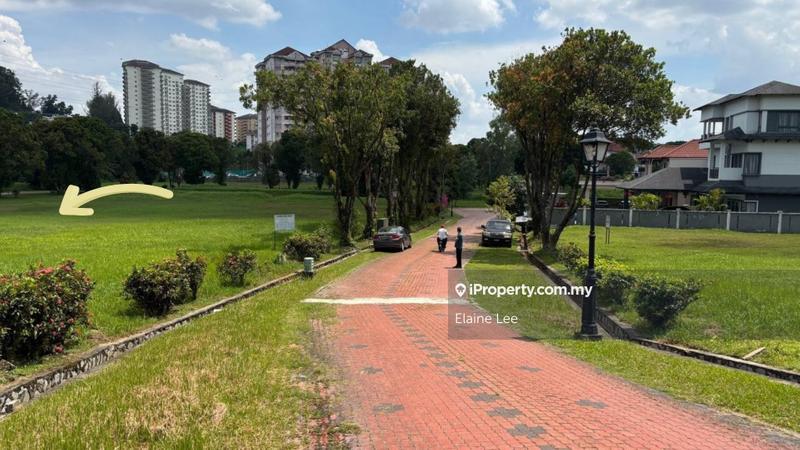 Overview of the Surrounding Environment and View