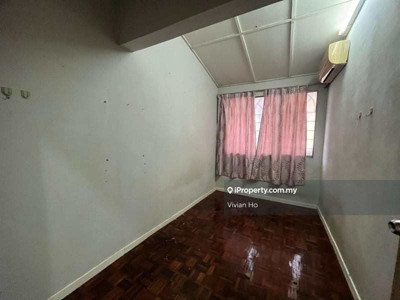 Rumah Berangkai 2 Tingkat untuk Dijual di Kampung Gombak Indah, Batu Caves oleh Vivian Ho - iProperty.com.my