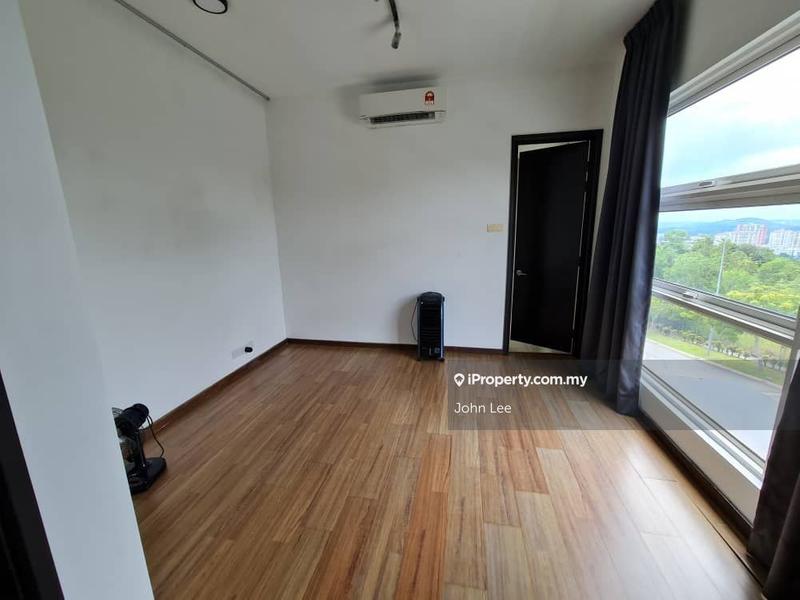 Bungalow House for Sale in Laman Granview Taman Saujana Puchong, Puchong by John Lee - iProperty.com.my
