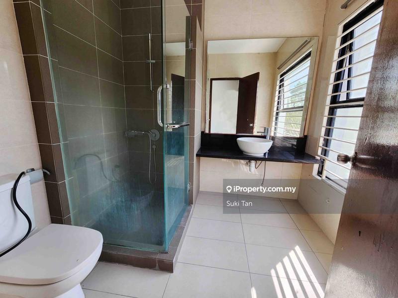 3-storey Terraced House for Sale in Lake Fields, Sungai Besi by Suki Tan - iProperty.com.my