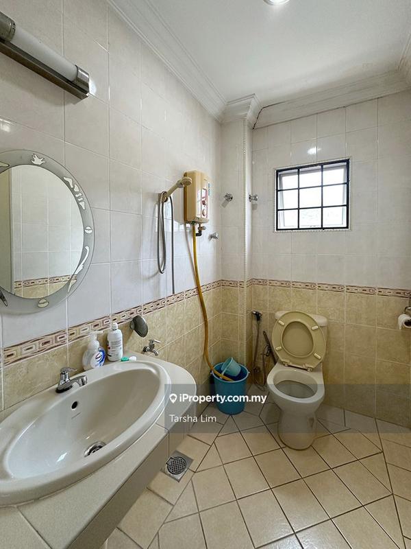 Rumah Berkembar untuk Dijual di Seksyen 17, Petaling Jaya oleh Tarsha Lim - iProperty.com.my