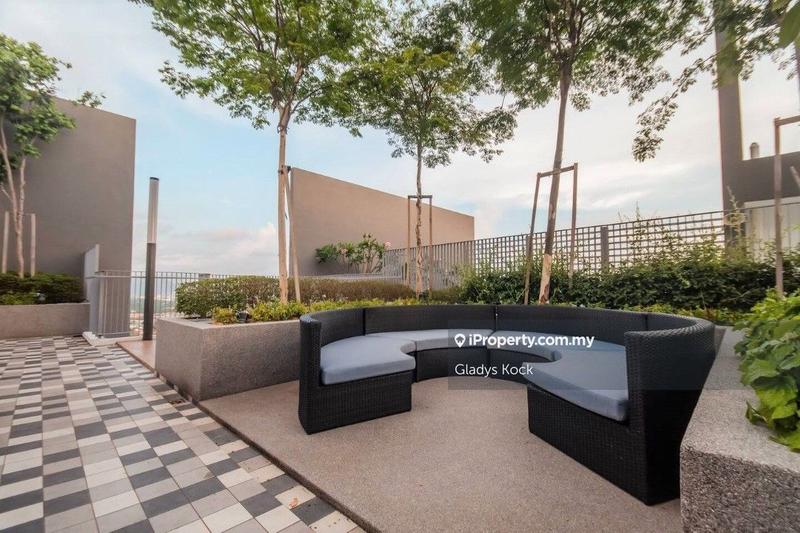 Service Residence for Sale in Woodsbury Suites by Gladys Kock - iProperty.com.my