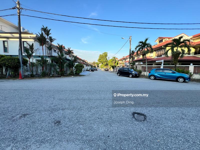 Rumah Teres 2.5-Tingkat untuk Dijual di Bandar Utama Damansara, Petaling Jaya oleh Joseph Ding - iProperty.com.my