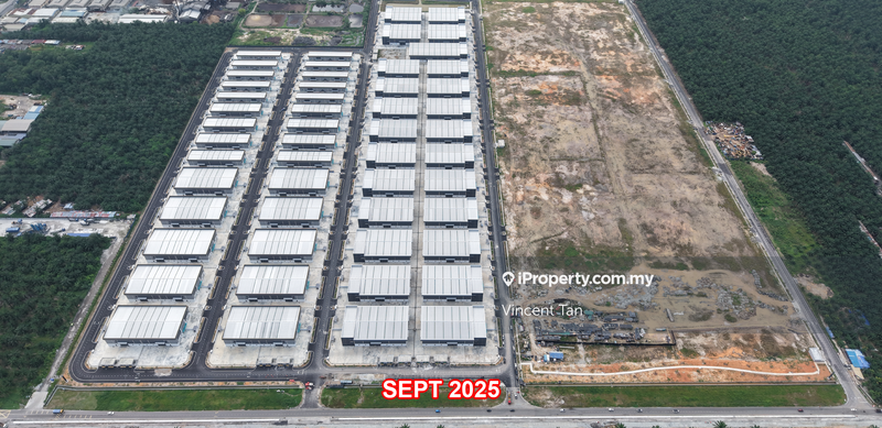 For Rent - BRAND NEW | 5min SKVE | ETP @ KIIP JENJAROM BANTING INDUSTRIAL BUSINESS PARK | SEMI-D FACTORY