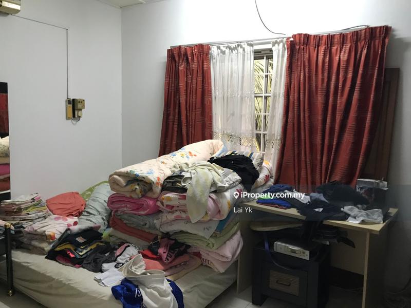 Bungalow House for Sale in Subang Jaya, Selangor by Lai Yk - iProperty.com.my